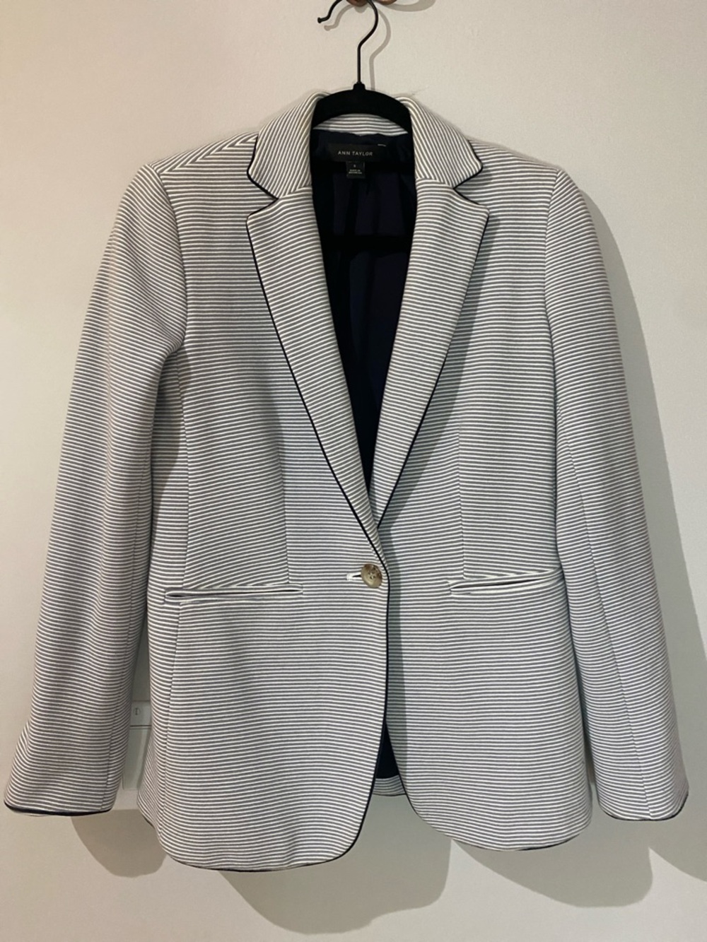 Ann Taylor White and Navy Striped Single-Button Blazer